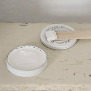 Vintage Paint - Wax -White