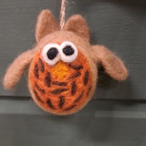 Hangertje met Uil - Lichtbruin